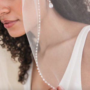 Dareth Colburn Simple Pearl Edge Wedding Veil